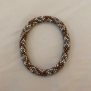 Beaded Bracelet 🐻